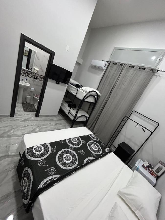 Foria House Valentino Apartment Napoli Bagian luar foto