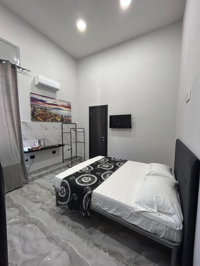 Foria House Valentino Apartment Napoli Bagian luar foto